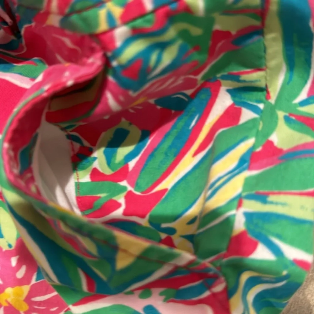 Lilly Pulitzer Callahan Short - Picture 5 of 11